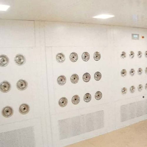 14158016.jpg 風(fēng)淋內(nèi)室圖.jpg